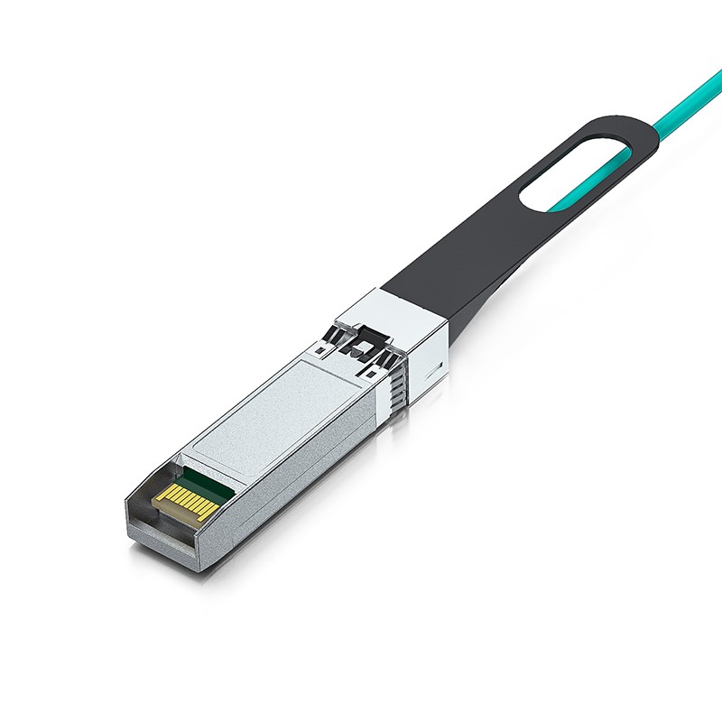 40G QSFP+ to 4xSFP+ AOC